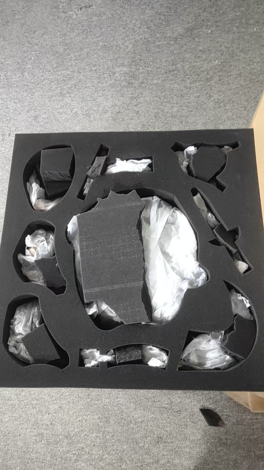 1/4 Grail statue