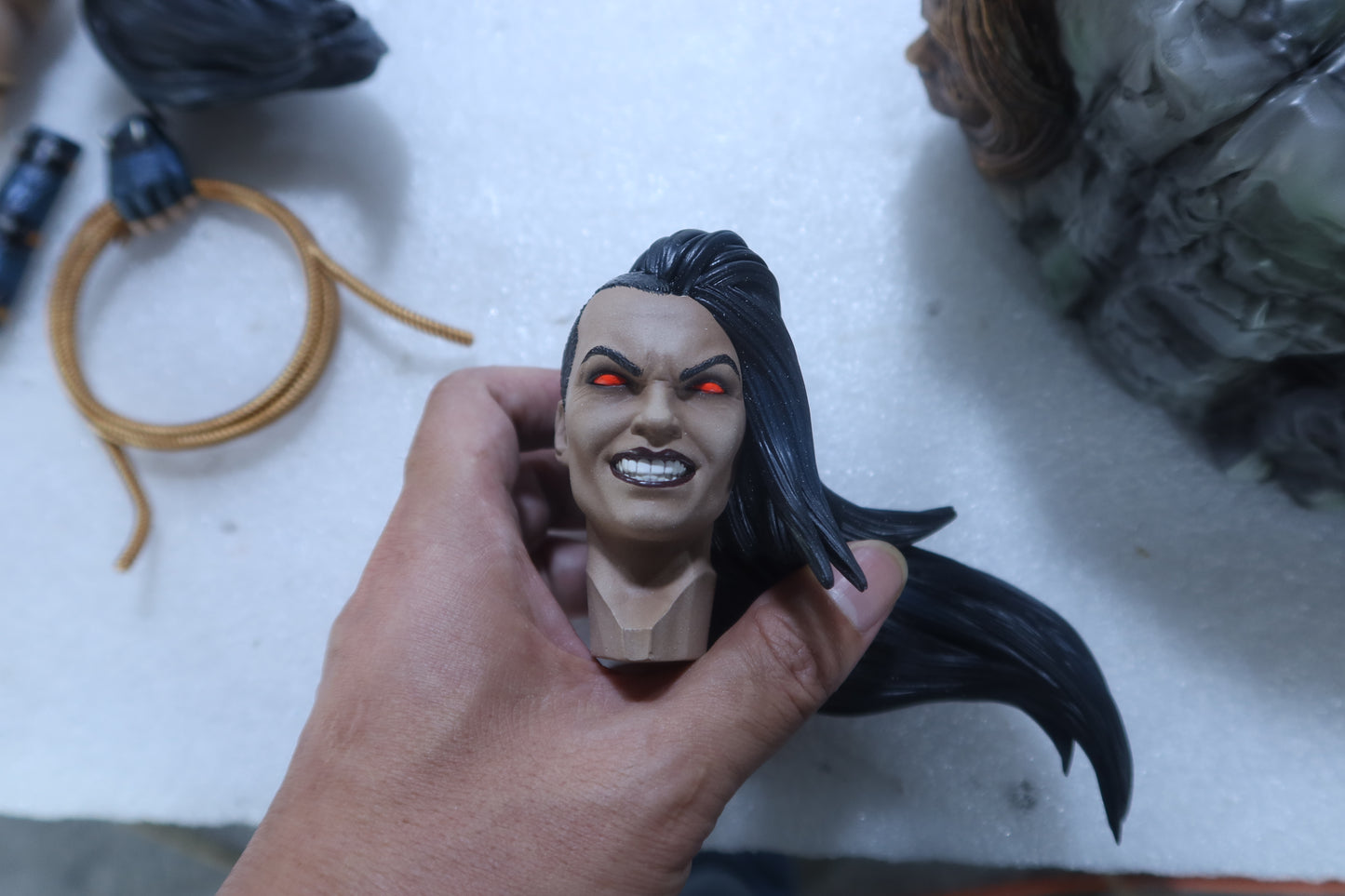 1/4 Grail statue